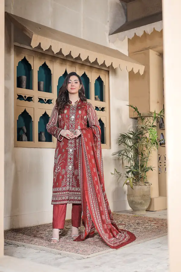 Doria Lawn Print Edition 3 Piece Suit